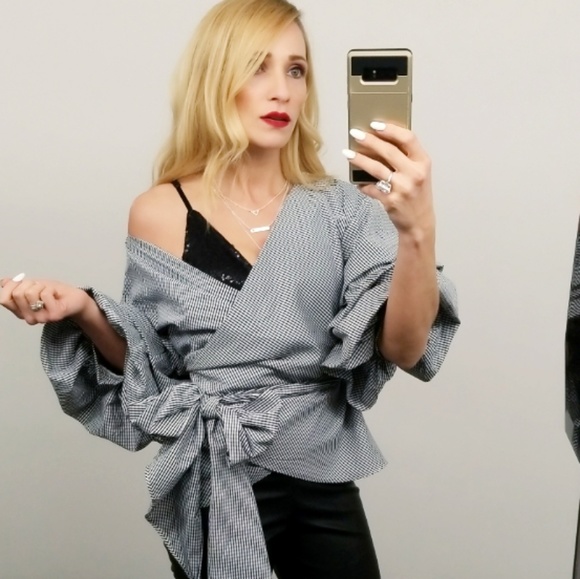 Tops - GINGHAM WRAP TOP